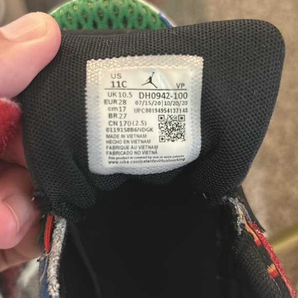 Jordan why not youth size 11C - Picture 4 of 4